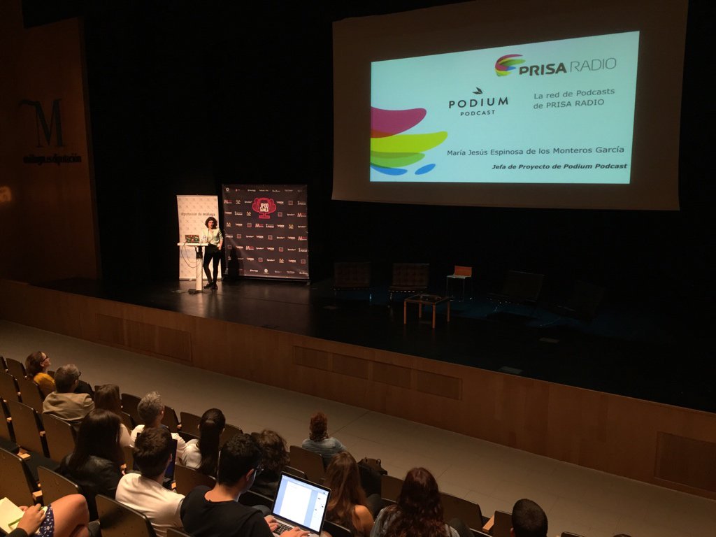 María Jesús Espinosa de los Monteros, jefa de proyecto de Podium Podcast en las JPOD 2016 de Málaga.