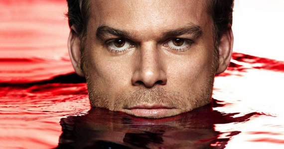 Una imagen promocional de Dexter, uno de nuestros protagonistas